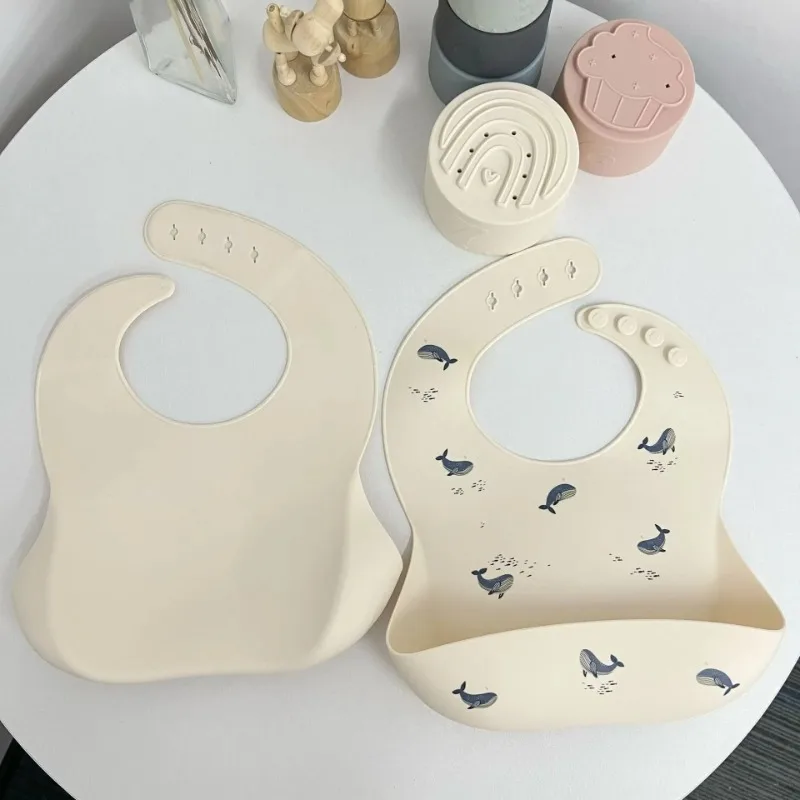 ¡Traje lindo babero de aliment - Baby Food Grade reseña y precio